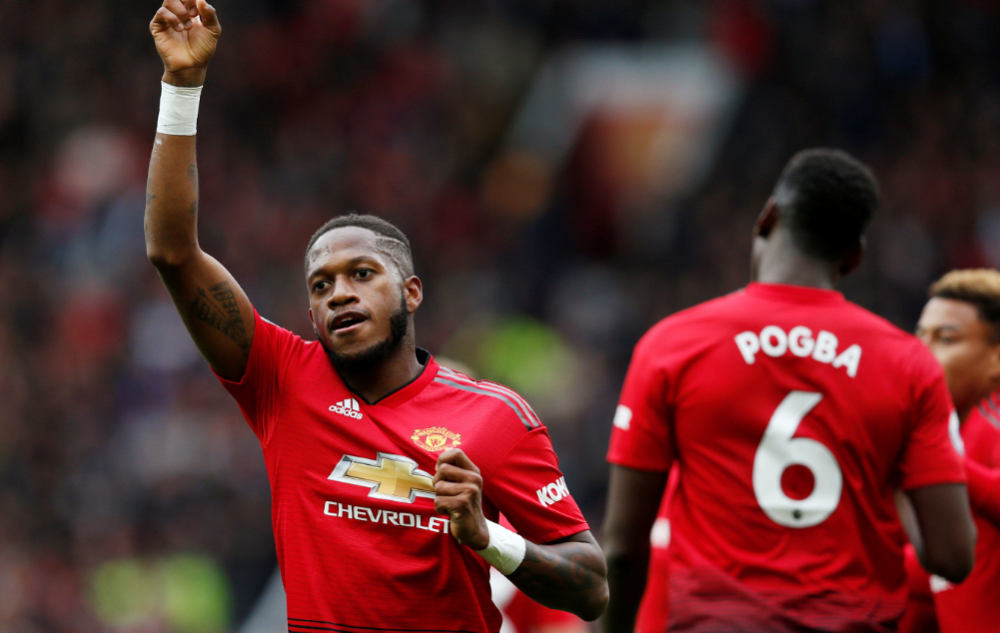  阿雅克肖主场气势如虹，三球完胜脱离降级区